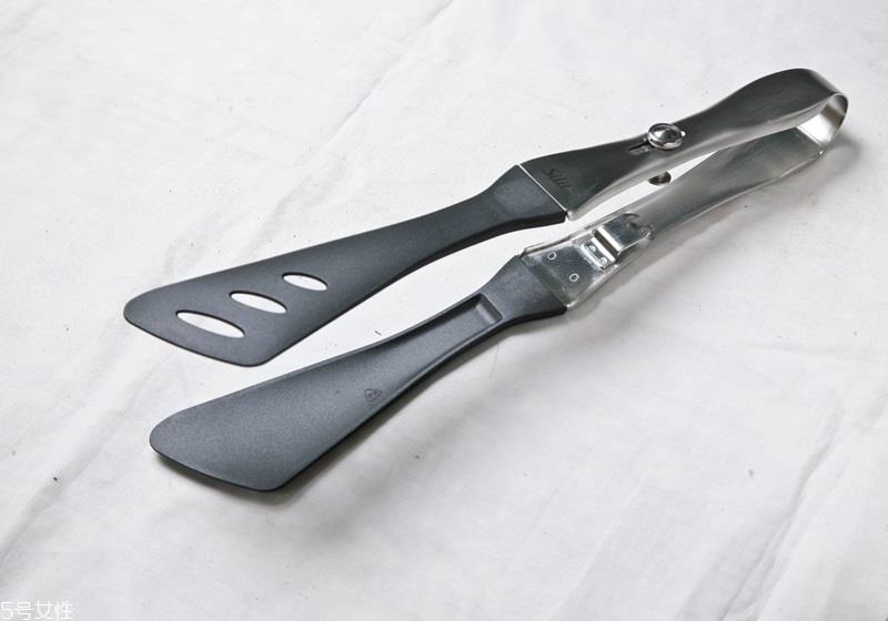 炒菜锅哪种好用 怎样挑选炒菜锅 炒菜锅哪种好用 怎样挑选炒菜锅