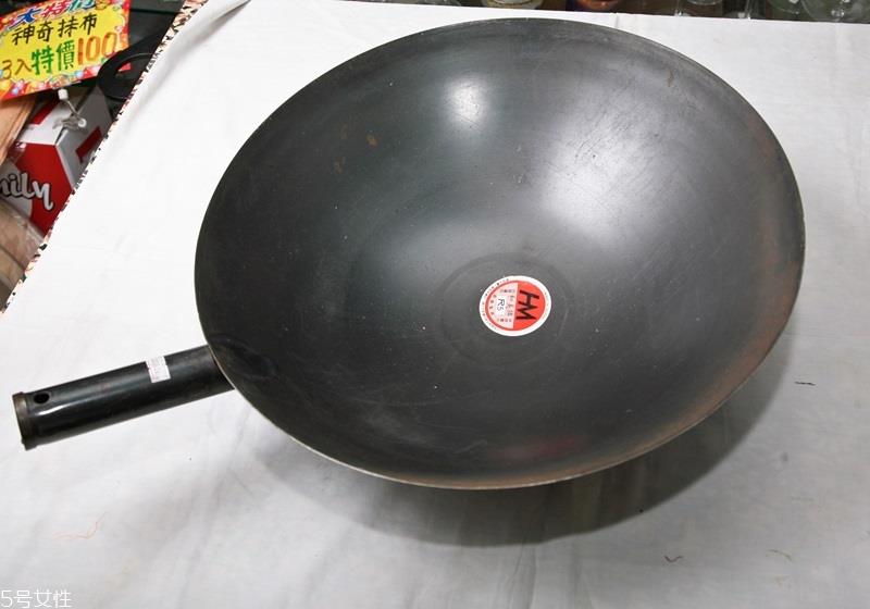 炒菜锅哪种好用 怎样挑选炒菜锅 炒菜锅哪种好用 怎样挑选炒菜锅