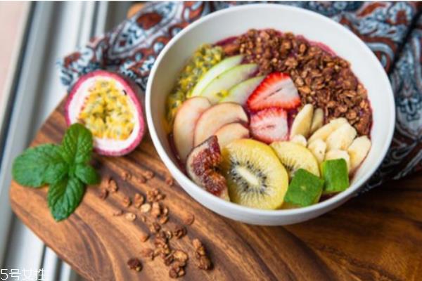 健身前吃饭还是之后 先健身还是先吃饭 健身前吃饭还是之后 先健身还是先吃饭