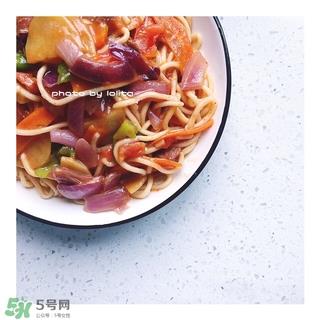 拌面怎么做简单又好吃 适合夏天吃的拌面推荐