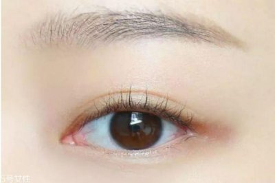 ​画眼妆的步骤 大眼妆的画法步骤图