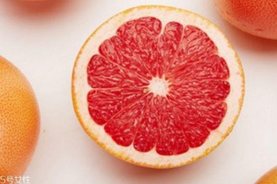 ​血橙和脐橙的区别 血橙和脐橙哪个更营养