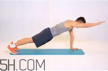 平板支撑有哪些锻炼方法?平板支撑每次练习几组? 平板支撑有哪些锻炼方法?平板支撑每次练习几组?