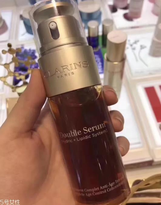 水前精华和水后精华的区别 两者作用完全不同 水前精华和水后精华的区别 两者作用完全不同