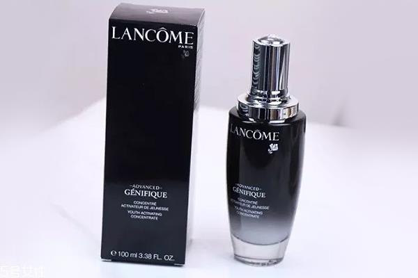 水前精华和水后精华的区别 两者作用完全不同 水前精华和水后精华的区别 两者作用完全不同