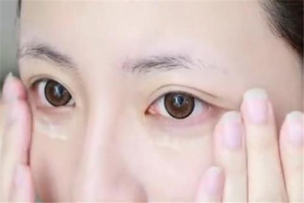 面膜放冰箱里好吗 面膜放冰箱里面合适吗 面膜放冰箱里好吗 面膜放冰箱里面合适吗