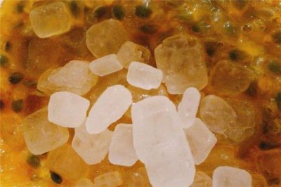 ​百香果可以和冰糖一起泡吗 冰糖泡百香果的功效