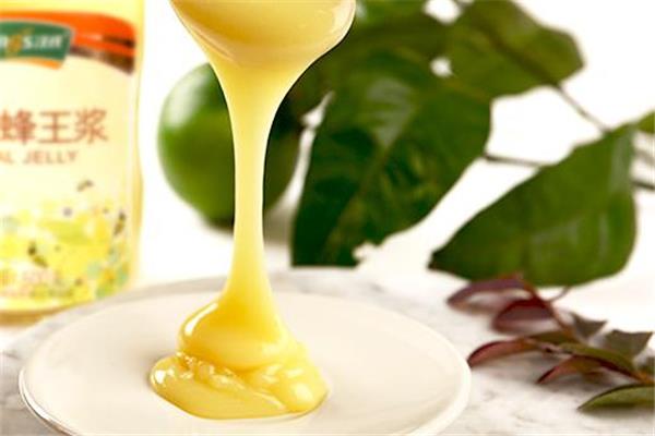 蜂王浆能治黄褐斑吗 有改善作用 蜂王浆能治黄褐斑吗 有改善作用