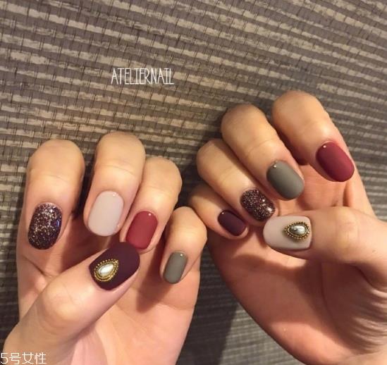 磨砂美甲脏了要怎么洗 磨砂美甲的最新火爆款式图片