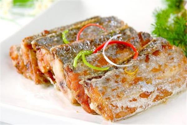 带鱼怎么做好吃 带鱼的功效 带鱼怎么做好吃 带鱼的功效