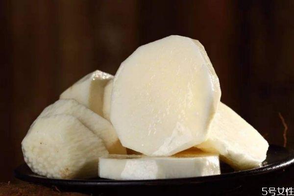 山药削皮变黄还能吃吗 山药粥的功效与作用 山药削皮变黄还能吃吗 山药粥的功效与作用