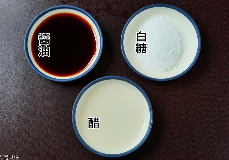 泰式椒麻鸡的正宗做法 香气关键是这三味 泰式椒麻鸡的正宗做法 香气关键是这三味