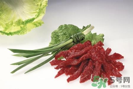 新鲜肉和冷冻肉怎样辨别好坏？如何辨别冷冻肉的好坏？