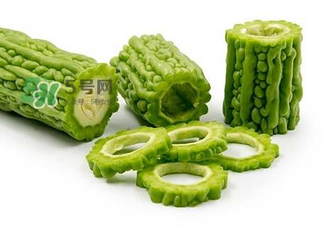 苦瓜的营养价值_苦瓜的功效与作用及食用禁忌 苦瓜的营养价值_苦瓜的功效与作用及食用禁忌