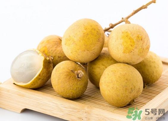 龙眼和牛奶能一起吃吗?龙眼不能和什么一起吃 龙眼和牛奶能一起吃吗?龙眼不能和什么一起吃