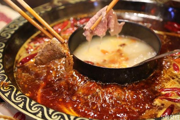 火锅能二次加热么 煮好的火锅底料能放多久 