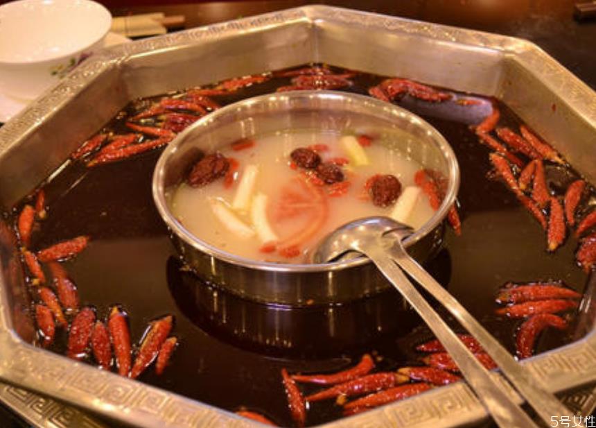 火锅能二次加热么 煮好的火锅底料能放多久 