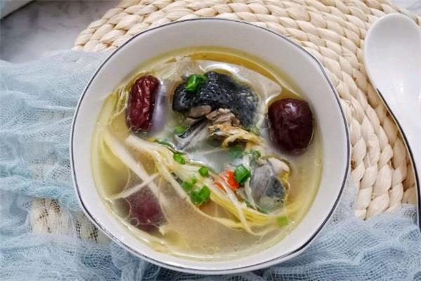 乌鸡汤可以空腹喝吗 乌鸡汤早上喝还是晚上喝好 乌鸡汤可以空腹喝吗 乌鸡汤早上喝还是晚上喝好