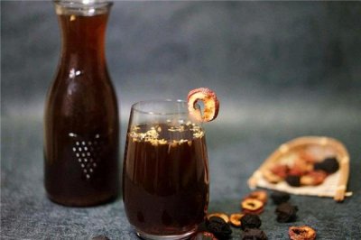 ​酸梅汤是凉性的吗 最佳解暑饮品