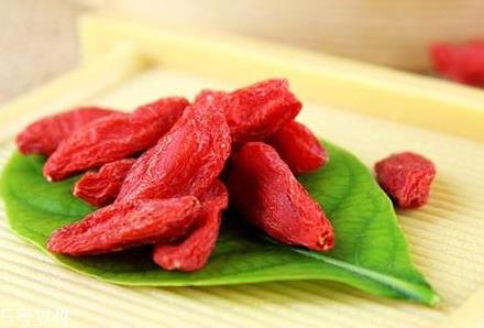 枸杞是哪个地方的特产?哪里产的枸杞好? 枸杞是哪个地方的特产?哪里产的枸杞好?