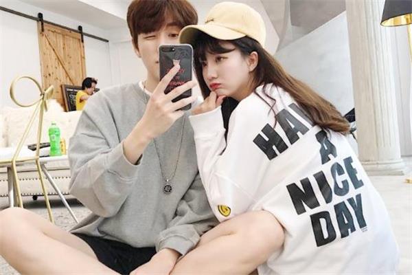 女生说睡不着怎么回复 女生说睡不着怎么撩她 女生说睡不着怎么回复 女生说睡不着怎么撩她