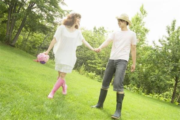 情人想要离开你的表现 情人想要离开是什么心理 情人想要离开你的表现 情人想要离开是什么心理