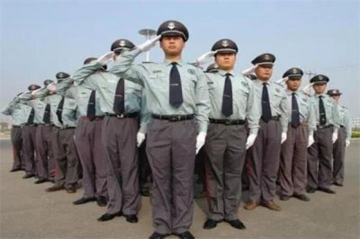 ​高级保安师一月多少钱？一个月工资多少？