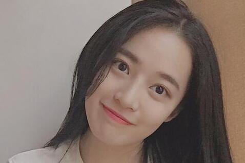 女生喜欢你的暗示有哪些2