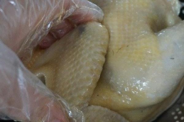 白斩鸡要焯水吗 用这个方法代替 白斩鸡要焯水吗 用这个方法代替