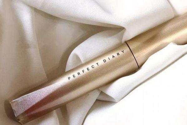 什么叫反重力唇釉 反重力唇釉是什么意思 什么叫反重力唇釉 反重力唇釉是什么意思