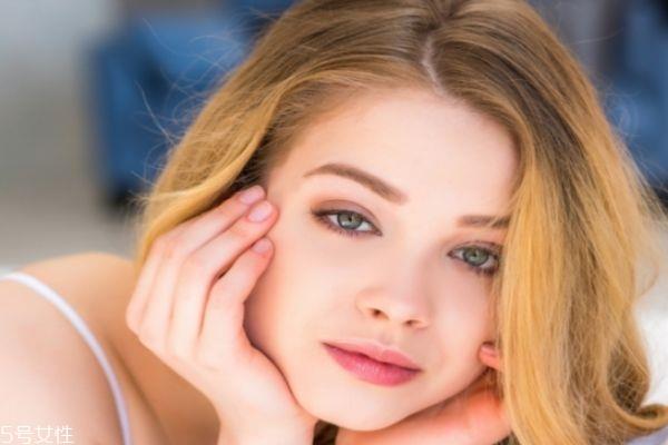 春天脸上起红疙瘩怎么办 一到春天脸上就过敏怎么办 春天脸上起红疙瘩怎么办 一到春天脸上就过敏怎么办