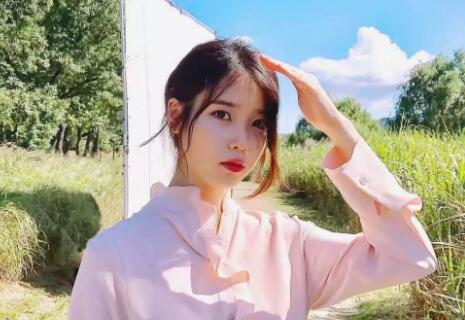 女生说尴尬是什么意思,该怎么办?