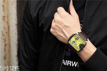 police手表多少钱 和阿玛尼同等价位 police手表多少钱 和阿玛尼同等价位