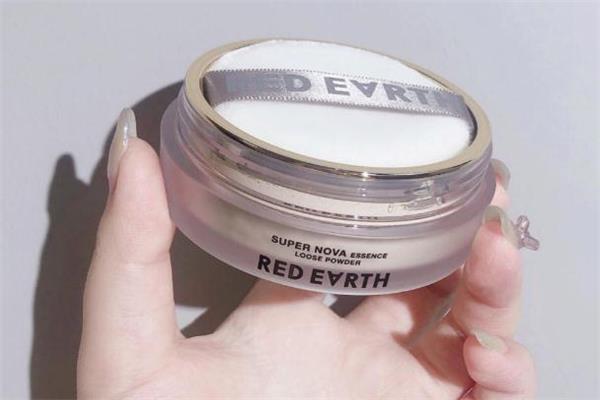 红地球散粉和花西子散粉哪个好 红地球散粉敏感肌能用吗 红地球散粉和花西子散粉哪个好 红地球散粉敏感肌能用吗