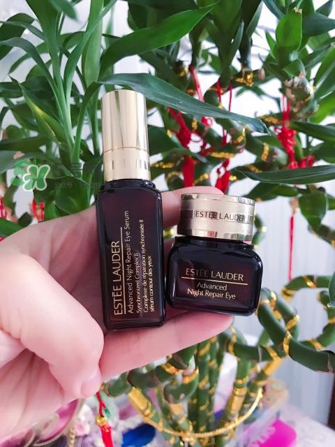 雅诗兰黛小棕瓶眼霜效果怎么样 雅诗兰黛小棕瓶眼霜到底好不好 雅诗兰黛小棕瓶眼霜效果怎么样 雅诗兰黛小棕瓶眼霜到底好不好