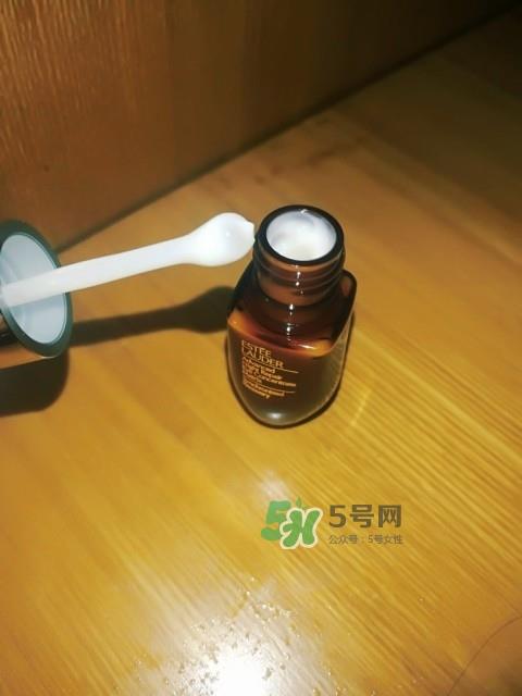 雅诗兰黛小棕瓶眼霜效果怎么样 雅诗兰黛小棕瓶眼霜到底好不好 雅诗兰黛小棕瓶眼霜效果怎么样 雅诗兰黛小棕瓶眼霜到底好不好