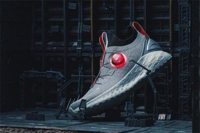 ​安踏nasa虫洞联名发售时间 本周末限量预售