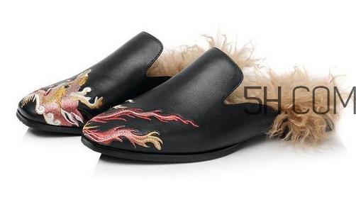 小黑鞋什么牌子好_流行小黑鞋推荐 小黑鞋什么牌子好_流行小黑鞋推荐