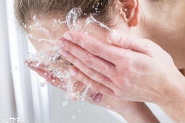 皮肤过敏色素沉着怎么办 皮肤过敏缓解妙招