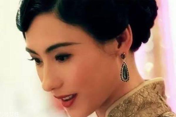 旗袍妆眼影画法 旗袍妆容教程 旗袍妆眼影画法 旗袍妆容教程