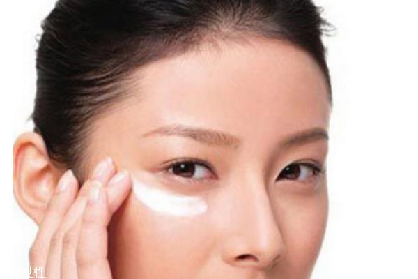 脸部肌肤怎么保养 脸部肌肤基础保养方法