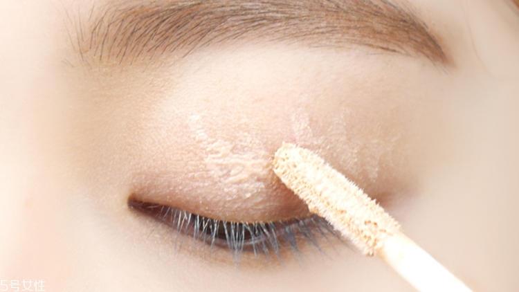 北极星仿妆怎么画 北极星眼妆详细简单教程 北极星仿妆怎么画 北极星眼妆详细简单教程