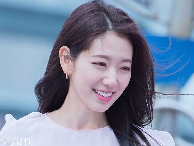 双眼皮贴哪个牌子好?双眼皮贴这样贴最好看 双眼皮贴哪个牌子好?双眼皮贴这样贴最好看