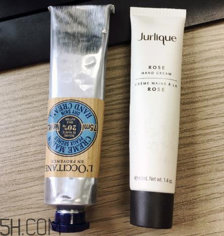 茱莉寇和欧舒丹护手霜使用对比 花王 欧舒丹 瑰珀翠护手霜测评 茱莉寇和欧舒丹护手霜使用对比 花王 欧舒丹 瑰珀翠护手霜测评