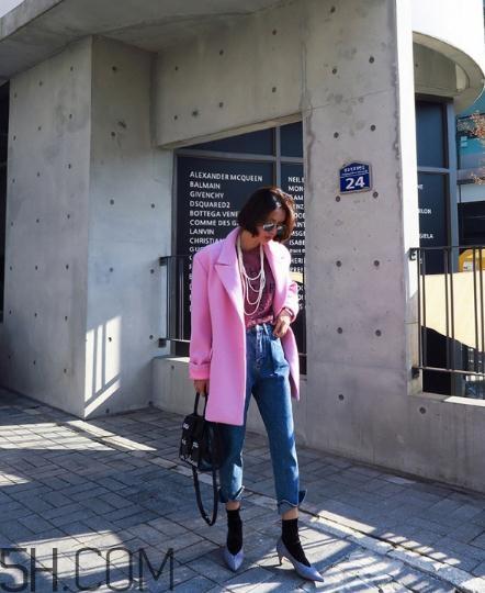 冬天穿牛仔裤配什么鞋子？冬天牛仔裤搭配鞋子图片