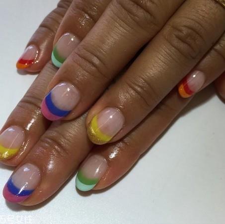 双法式美甲是什么样的 双法式美甲和法式美甲有什么不同