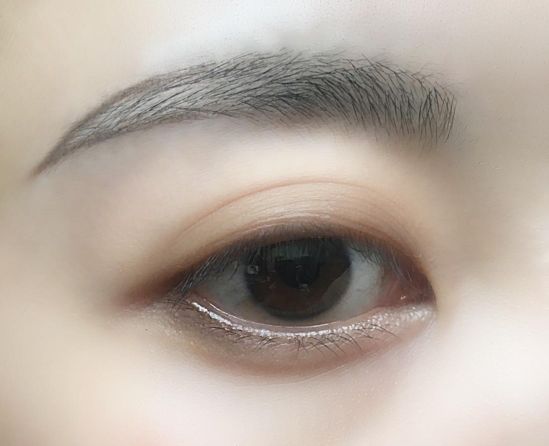 弯眉怎么画 欧美范弯眉的画法