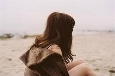 ​为什么很多人的爱情会败给金钱，感情败在了金钱上的原因