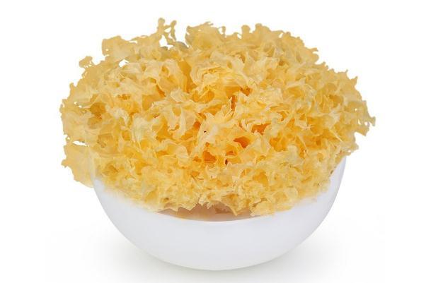 银耳会中毒吗 银耳会不会上火 银耳会中毒吗 银耳会不会上火