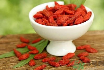 ​枸杞和什么一起煮粥比较好？枸杞怎么煮粥？